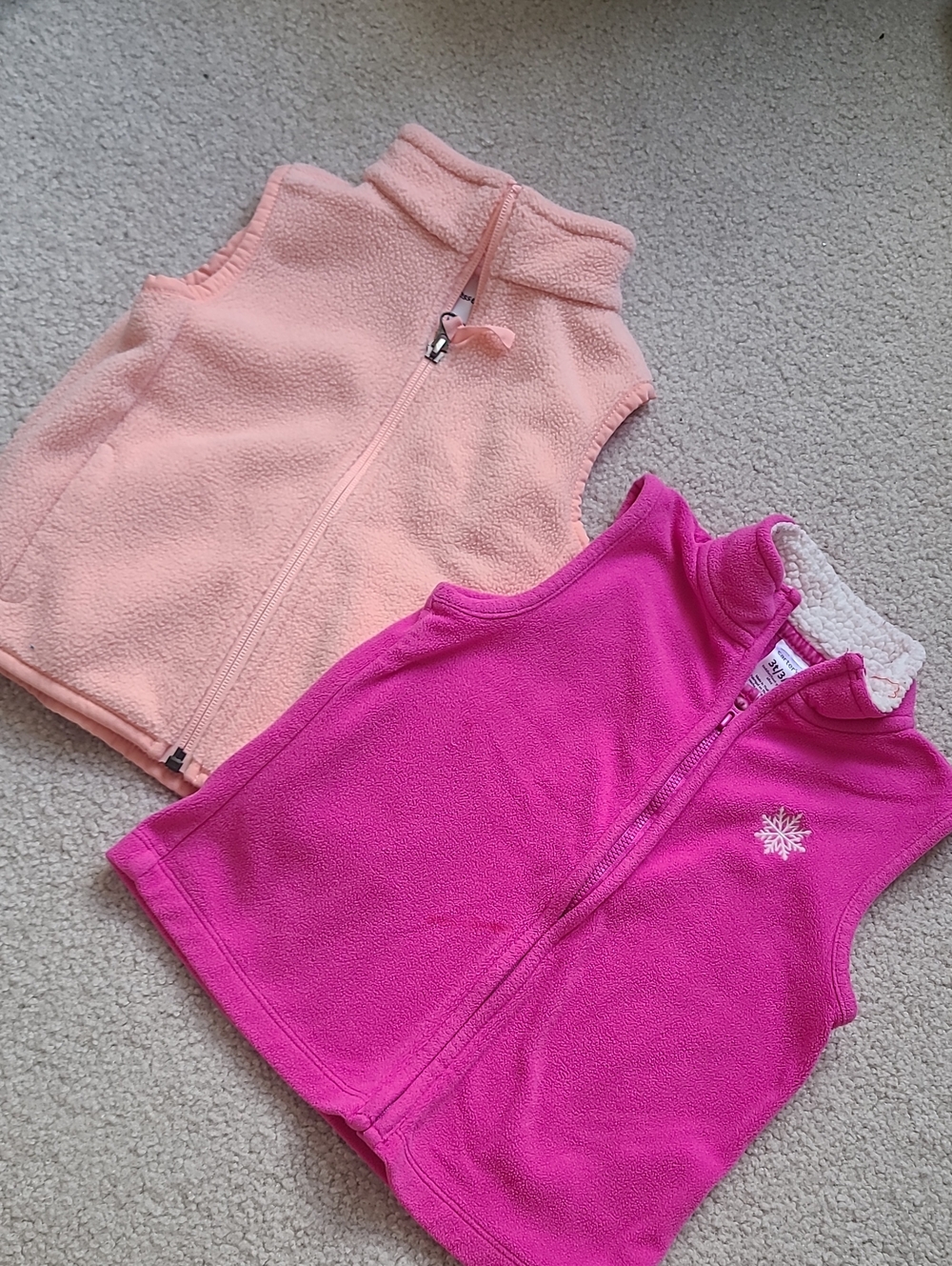 3-4Toddler Girls' Pink Fleece Vest Bundle: Carter's & Amazon Essential